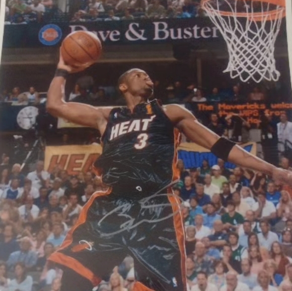 NEW! DWYANE WADE MIAMI HEAT 2006 NBA FINALS!🏆 GLOSSY 8.5x11 SLAM DUNK💥 POSTER! - Picture 3 of 5